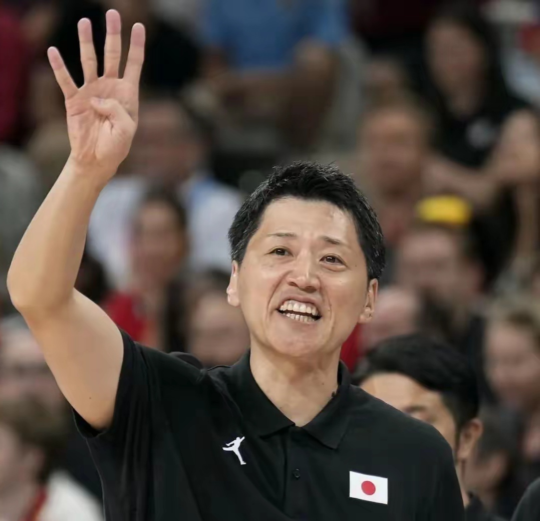 今晨体能课后，本菲卡遗憾出局备战法国杯，管理层满意，控场能力受关注的简单介绍